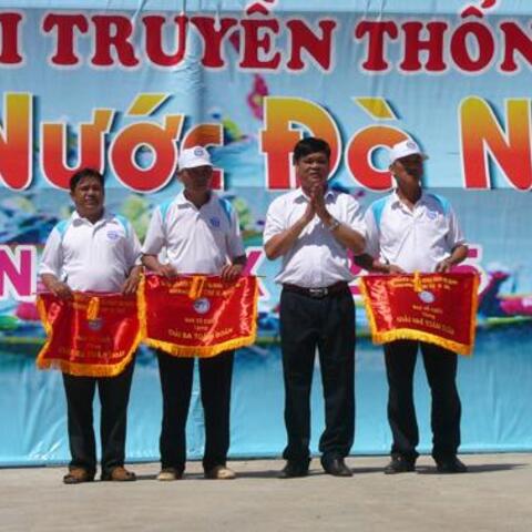 Huyện Đông Hòa: Hàng ngàn người dự lễ hội sông nước Đà Nông