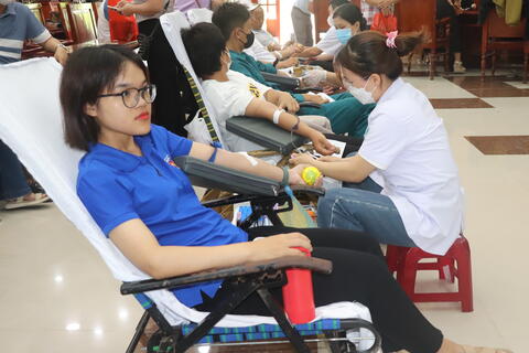 Đông Hòa: Vận động hiến 260 đơn vị máu tình nguyện