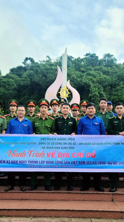 Tổ chức chương trình về nguồn “Hành trình về địa chỉ đỏ” tại Di tích lịch sử Tàu Không số Vũng Rô