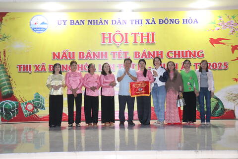 TX Đông Hòa: Xã Hòa Thành đạt giải nhất Hội thi nấu bánh tét bánh chưng lần thứ III xuân Ất Tỵ - 2025