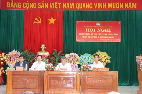 Đoàn ĐBQH tỉnh tiếp xúc cử tri thị xã Đông Hòa trước Kỳ họp thứ 9 Quốc hội khóa XV