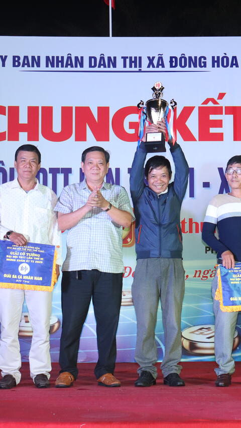 Kỳ thủ Trần Kim Sơn vô địch Giải cờ tướng Đại hội TDTT TX Đông Hòa lần thứ VI mừng Xuân Ất Tỵ - 2025