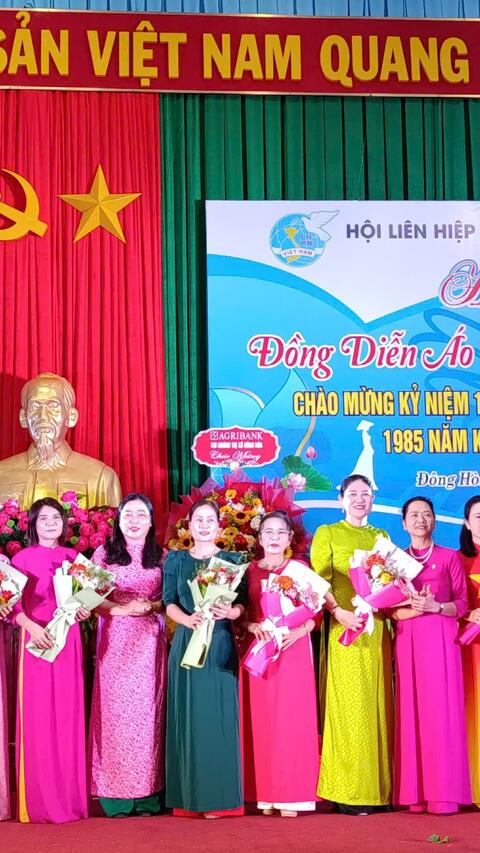 Hội LHPN thị xã Đông Hòa tổ chức Hội thi Đồng diễn áo dài,  dân vũ thể thao