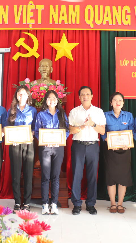 Đông Hoà: Bồi dưỡng Lý luận chính trị và nghiệp vụ 52 cán bộ Đoàn Thanh niên cơ sở năm 2025