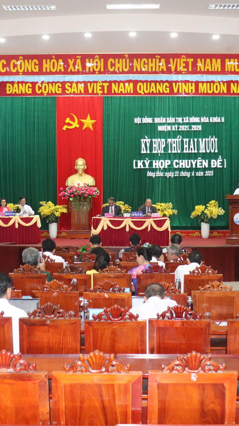 Kỳ họp thứ 20 HĐND thị xã Đông Hòa khóa II: Thông qua 2 tờ trình quan trọng của UBND thị xã